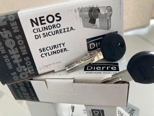 Dierre Neos 5 kulcsos zárbetét elérhető biztonsági ajtó zárcseréjéhez